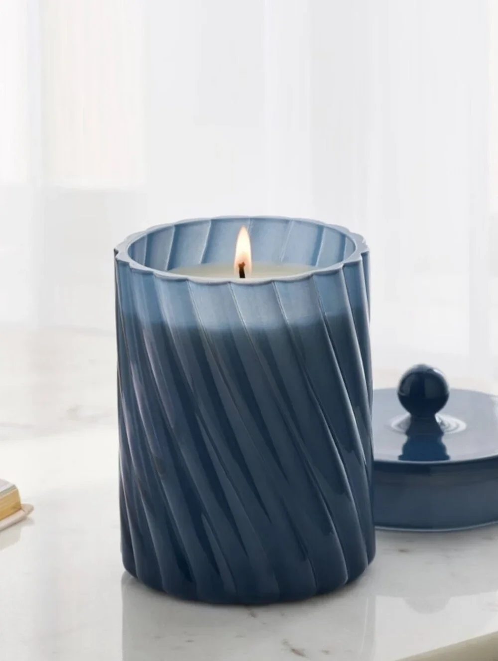 Threshold NWT 12oz Black Teakwood Scented Glass Jar Cadle With Knob Lid In Blue
